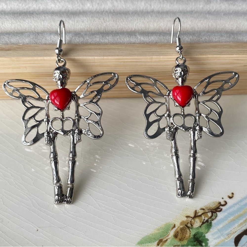 ✨Modcloth Morlina Fairy Skeleton Earrings - Picture 2 of 9
